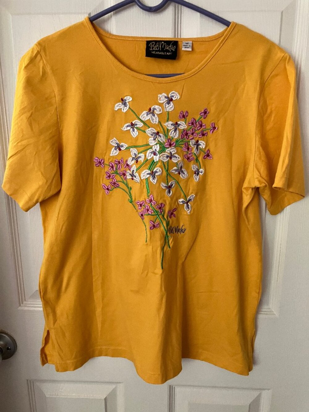 BOB MACKIE Wearable Art Yellow short sleeves T-shirt Embroidered floral design M